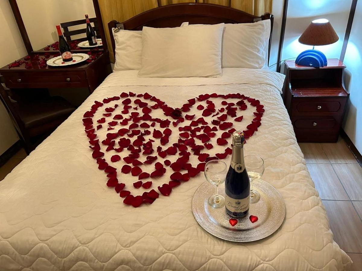 Hotel Casa Franciscana Кито Екстериор снимка