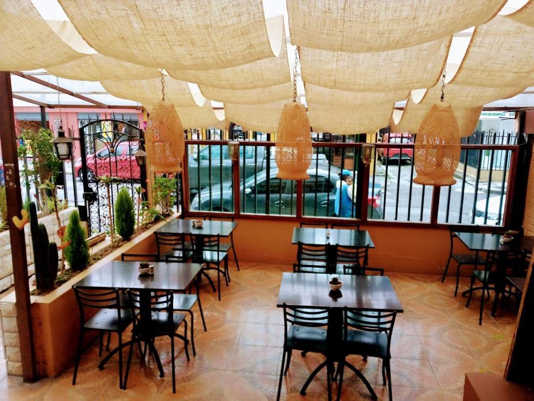 Hotel Casa Franciscana Кито Екстериор снимка