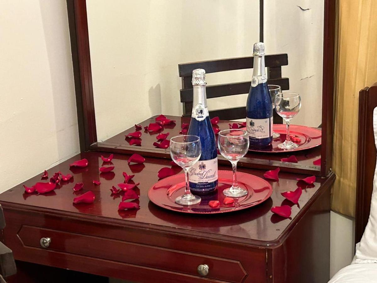 Hotel Casa Franciscana Кито Екстериор снимка