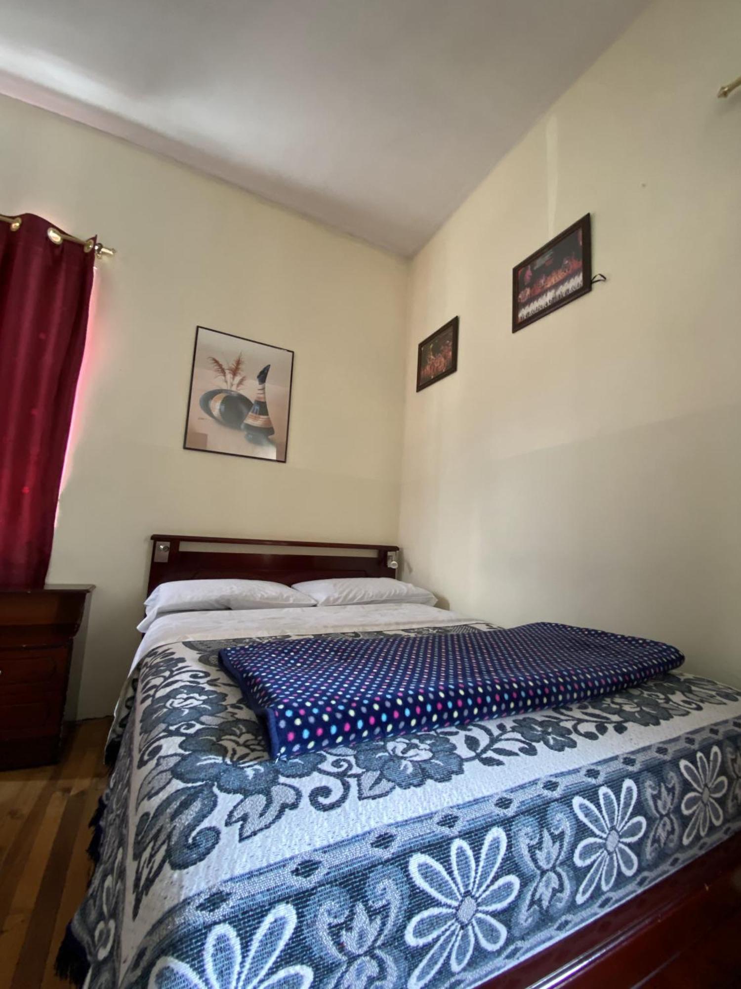 Hotel Casa Franciscana Кито Екстериор снимка
