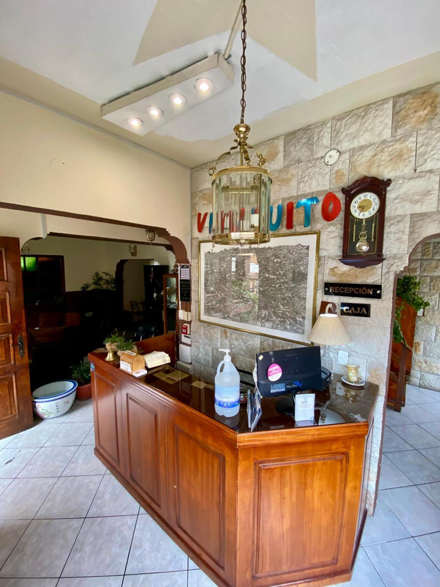 Hotel Casa Franciscana Кито Екстериор снимка